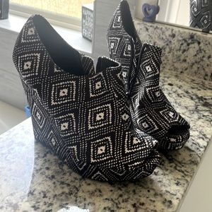 Woman’s wedge heel